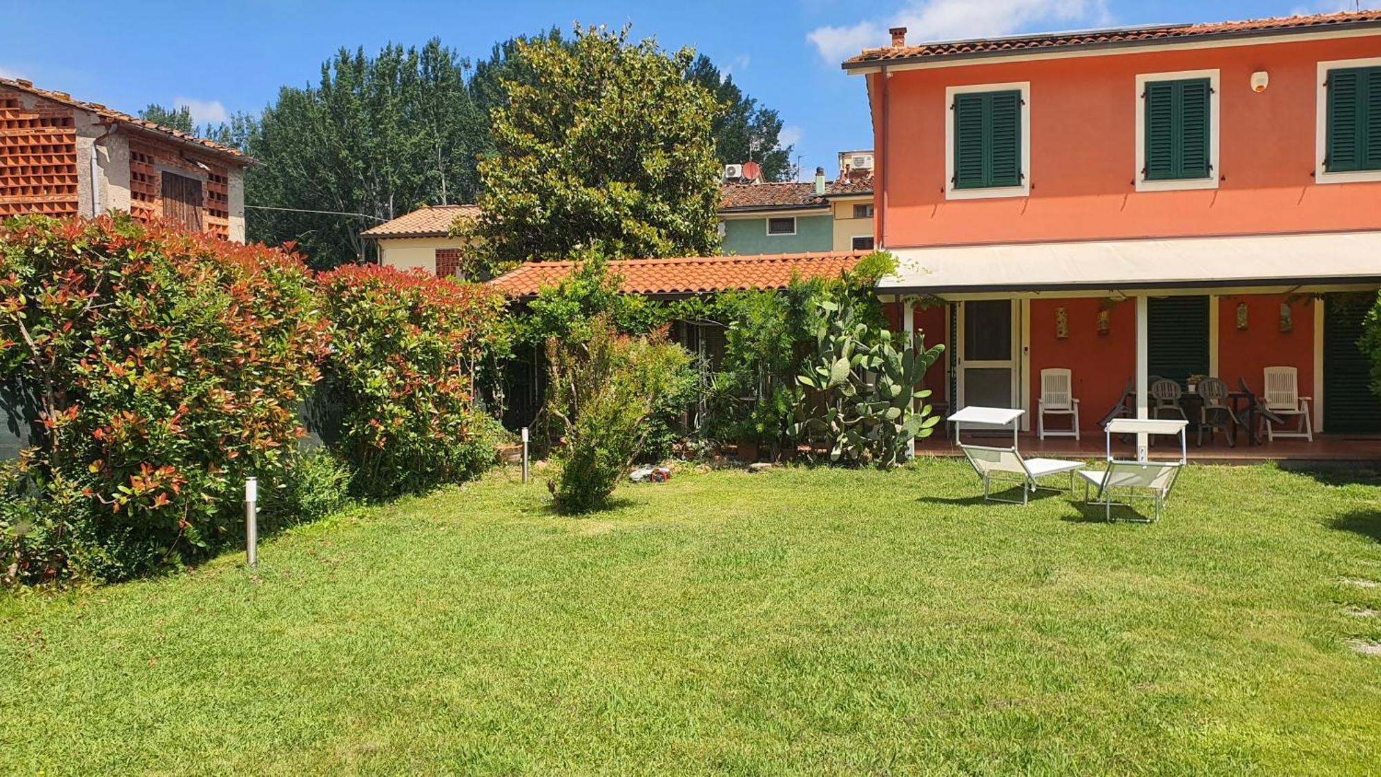 La Casa Delle Buone Letture Bahay bakasyunan *